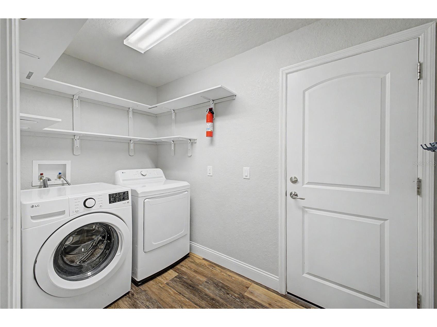 11213 Flock Avenue Weeki Wachee FL 34613 W7885883 image35