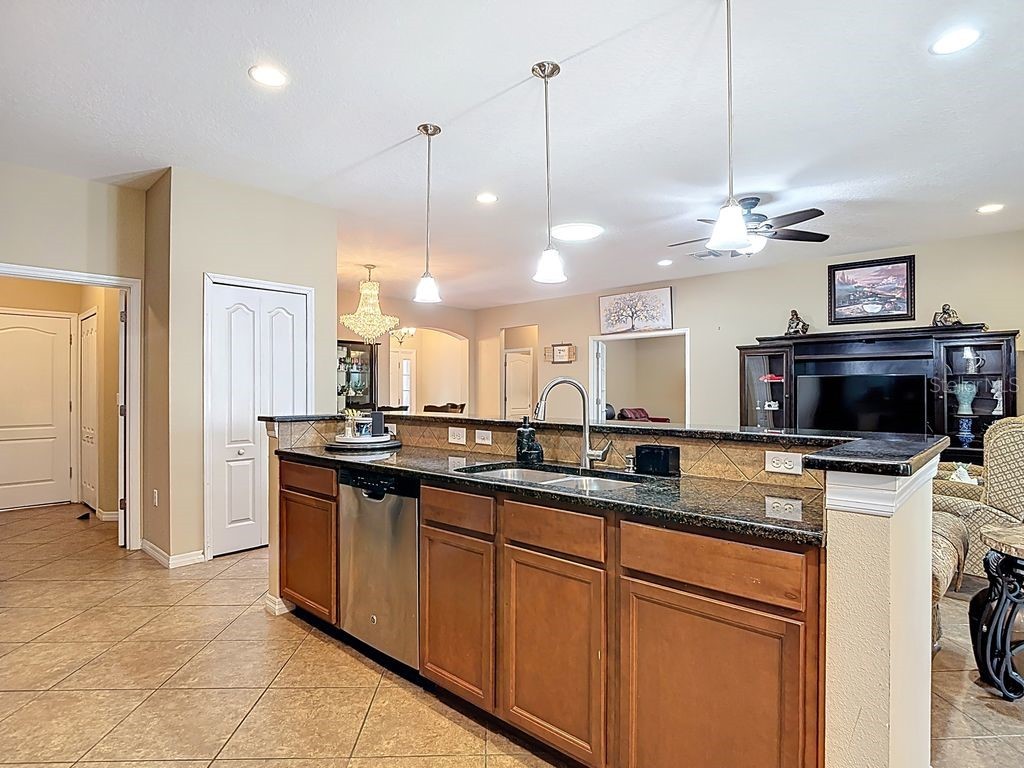 11213 Kiskadee Circle New Port Richey FL 34654 TB8494229 image14