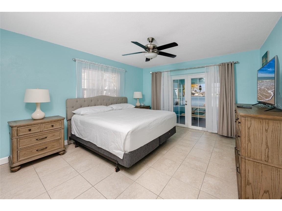 11215 3rd Street E #1 Treasure Island FL 33706 TB8382571 image17