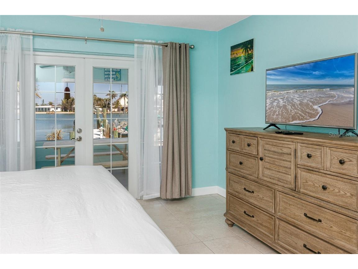 11215 3rd Street E #1 Treasure Island FL 33706 TB8382571 image18