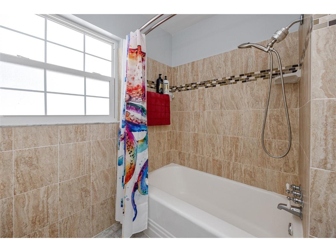 11215 3rd Street E #1 Treasure Island FL 33706 TB8382571 image23