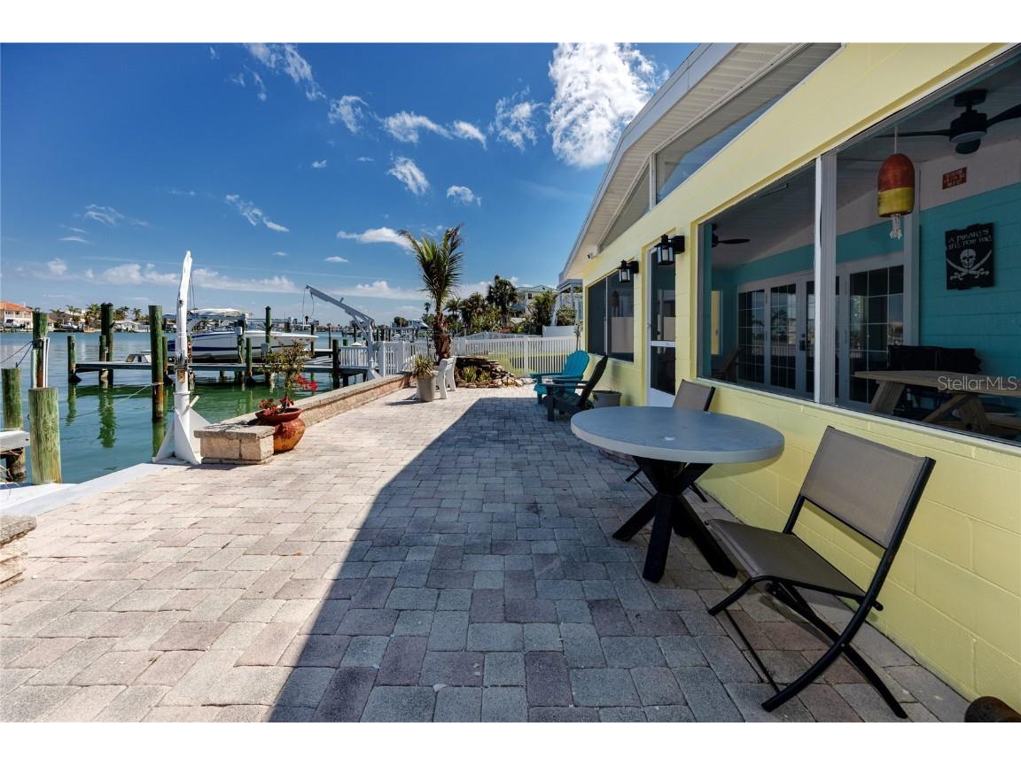 11215 3rd Street E #1 Treasure Island FL 33706 TB8382571 image36