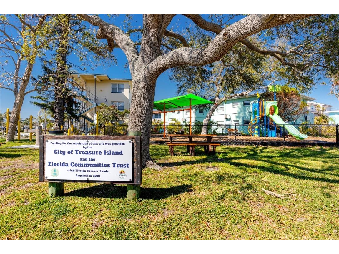 11215 3rd Street E #1 Treasure Island FL 33706 TB8382571 image43