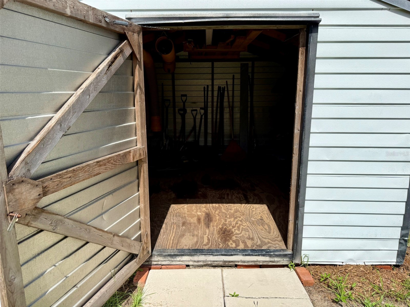 11215 Russell Drive Seffner FL 33584 TB8529334 image19