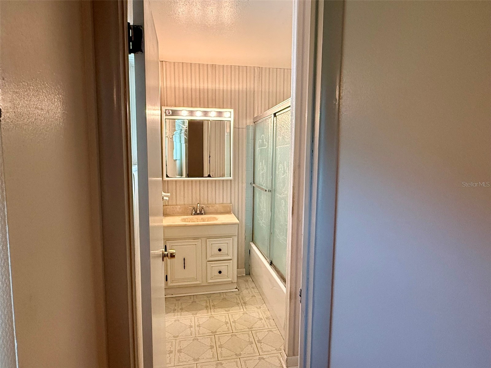 11215 Russell Drive Seffner FL 33584 TB8529334 image51