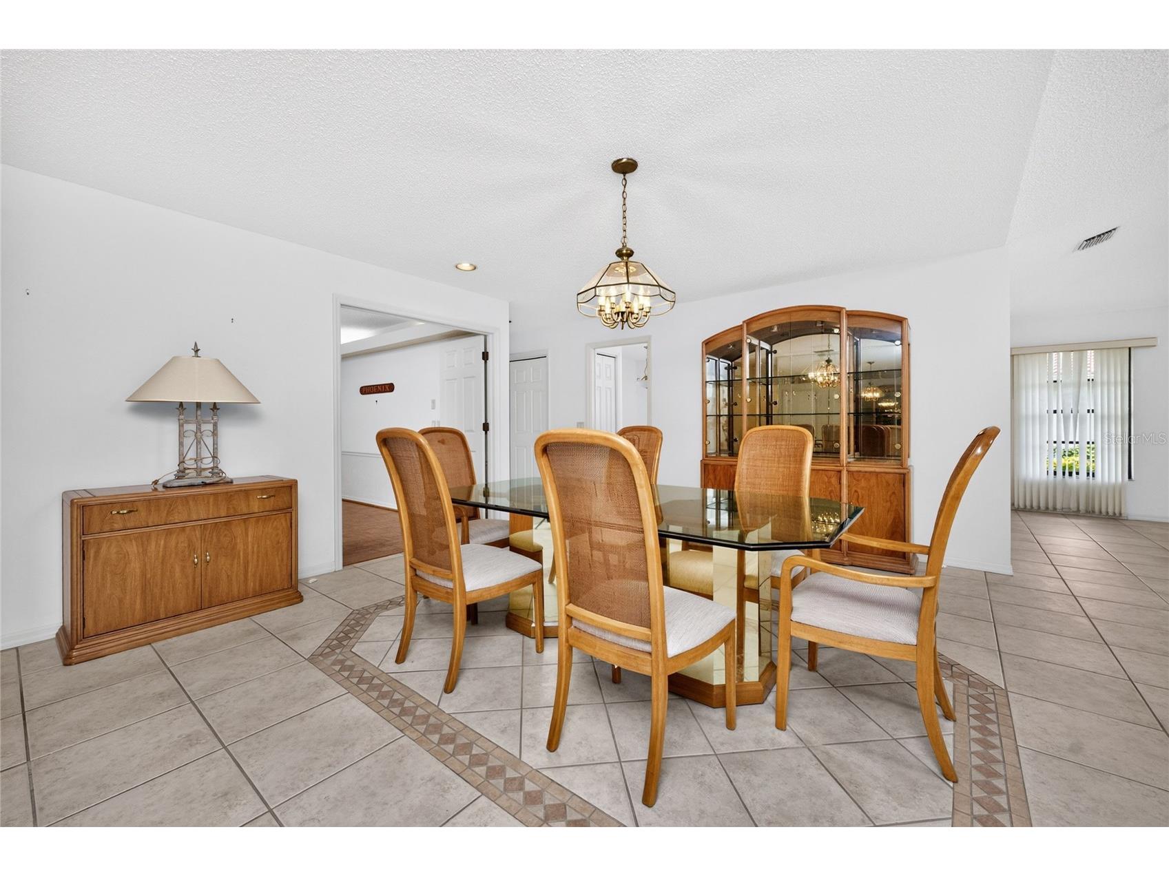 11215 SW Courtney Drive Lake Suzy FL 34269 C7527821 image10