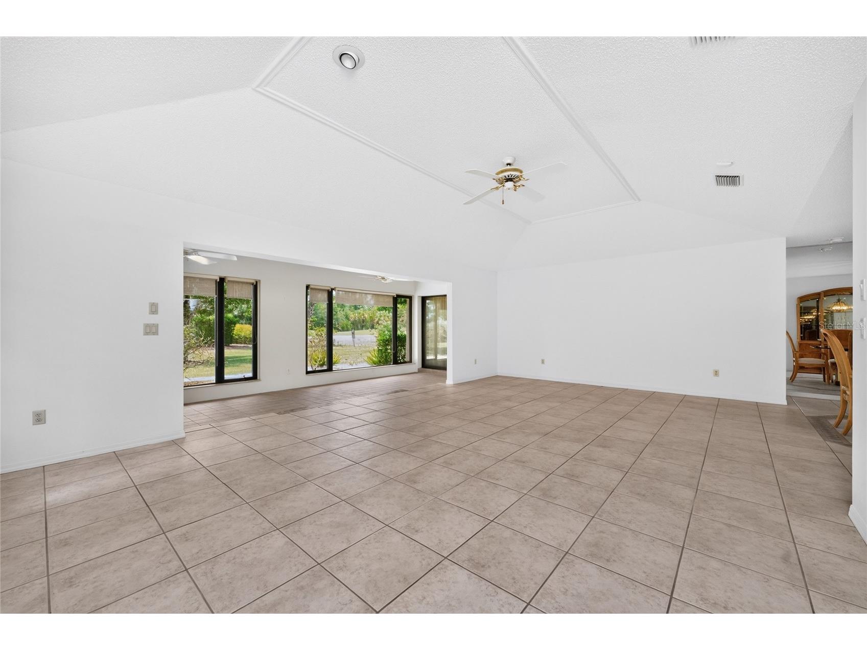 11215 SW Courtney Drive Lake Suzy FL 34269 C7527821 image15