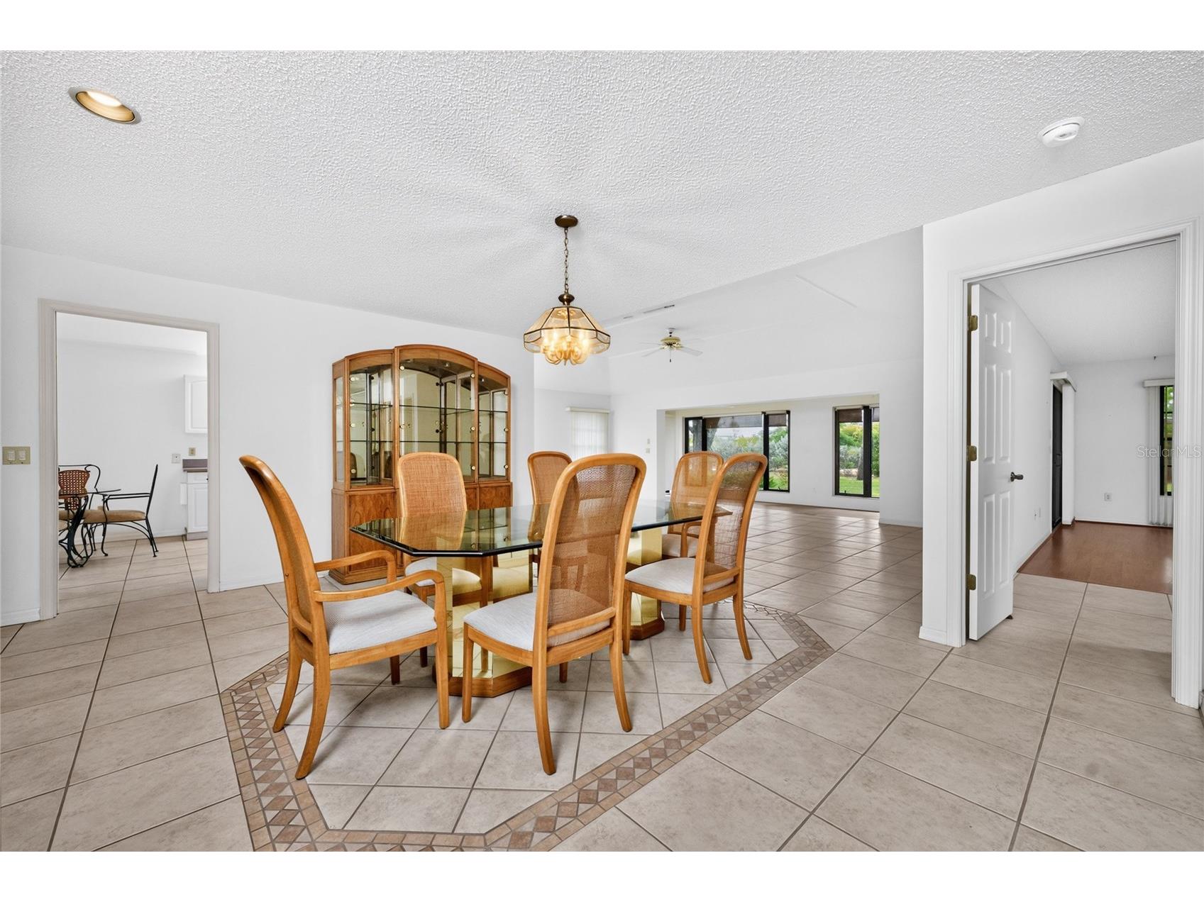 11215 SW Courtney Drive Lake Suzy FL 34269 C7527821 image9