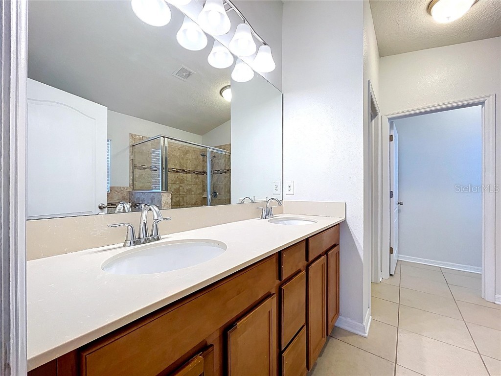 11216 Carrick Stone Street Wimauma FL 33598 TB8433652 image21