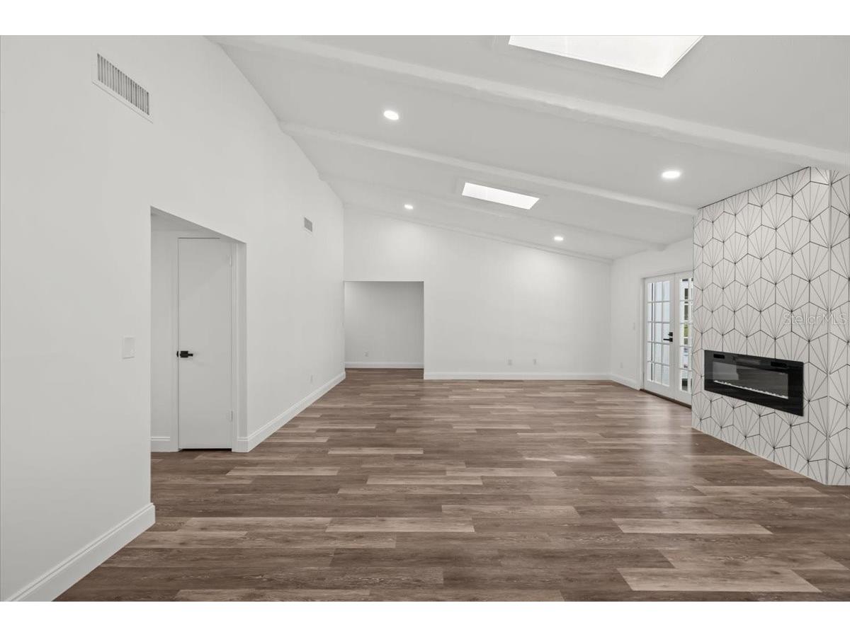 11218 Creekview Drive Riverview FL 33569 TB8492164 image13