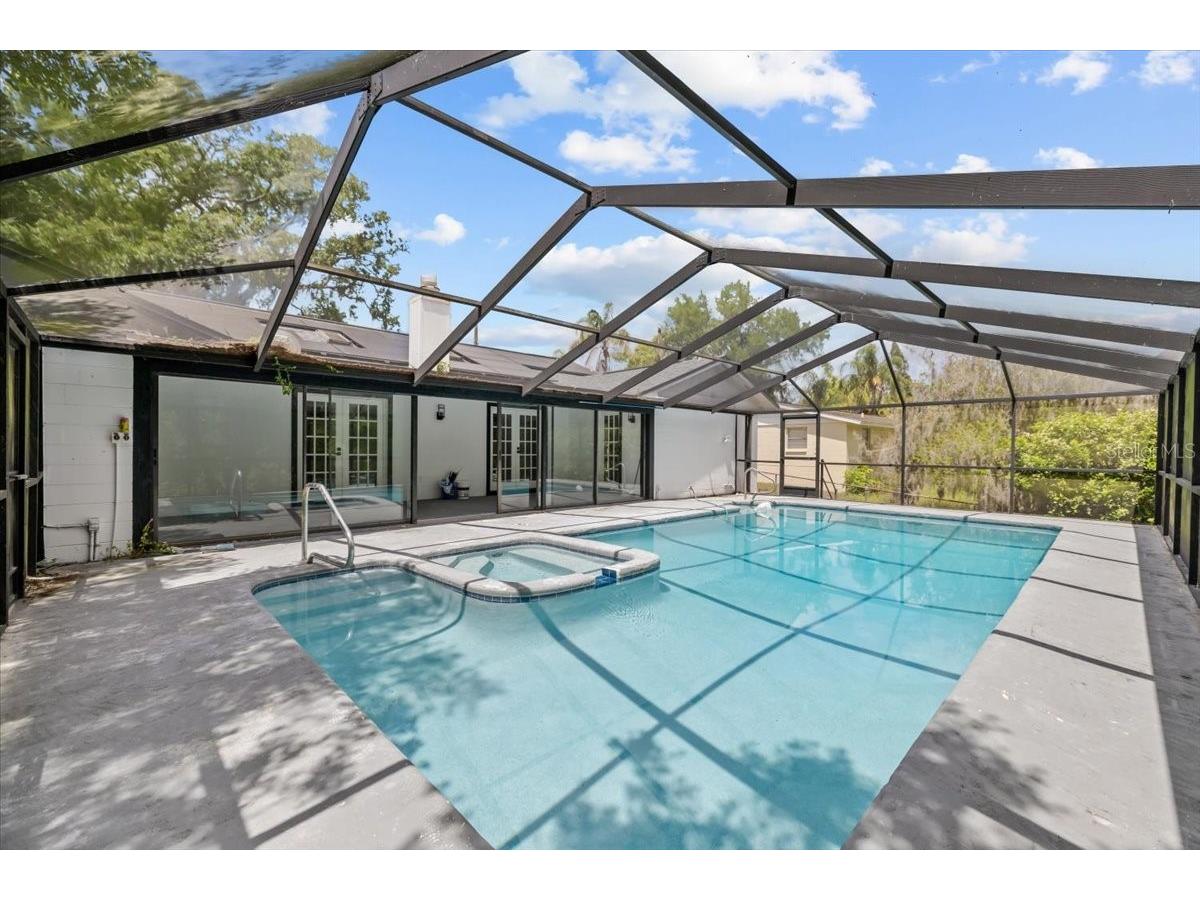 11218 Creekview Drive Riverview FL 33569 TB8492164 image2