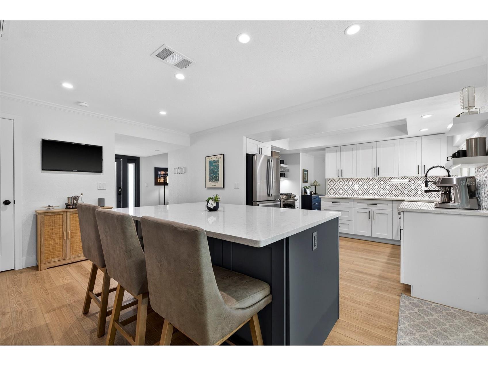 1122 45th Avenue NE Saint Petersburg FL 33703 TB8527187 image11