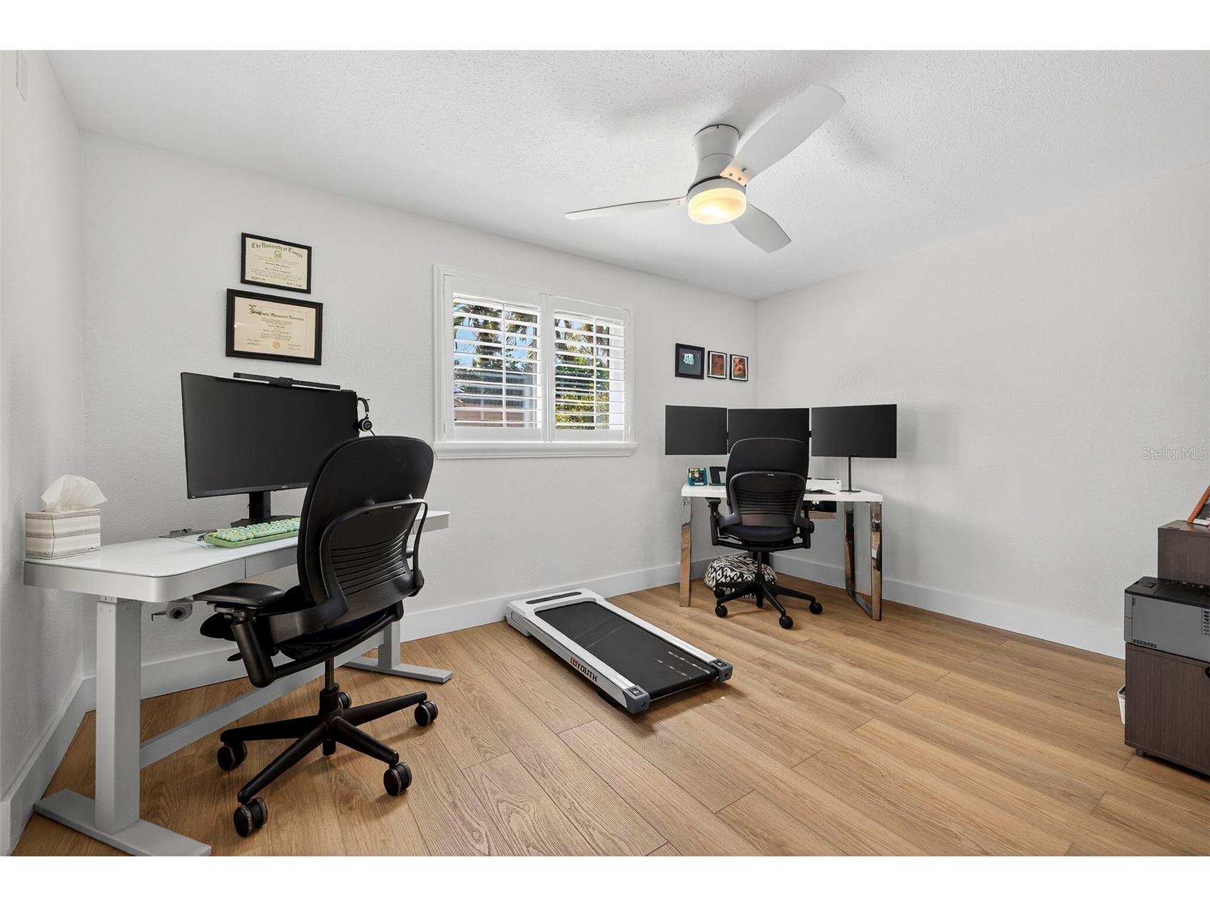1122 45th Avenue NE Saint Petersburg FL 33703 TB8527187 image22