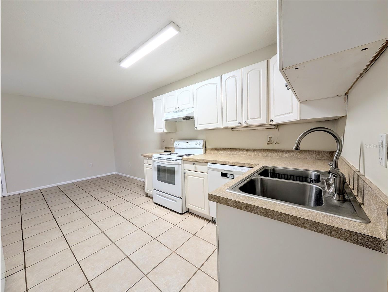 1122 68th Avenue Drive W #5 Bradenton FL 34207 A4686702 image15