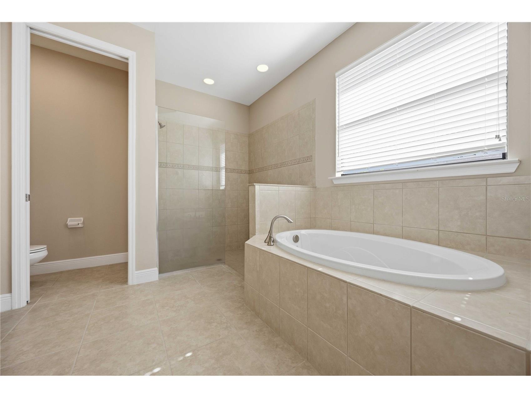 1122 Cielo Court North Venice FL 34275 N6144233 image26