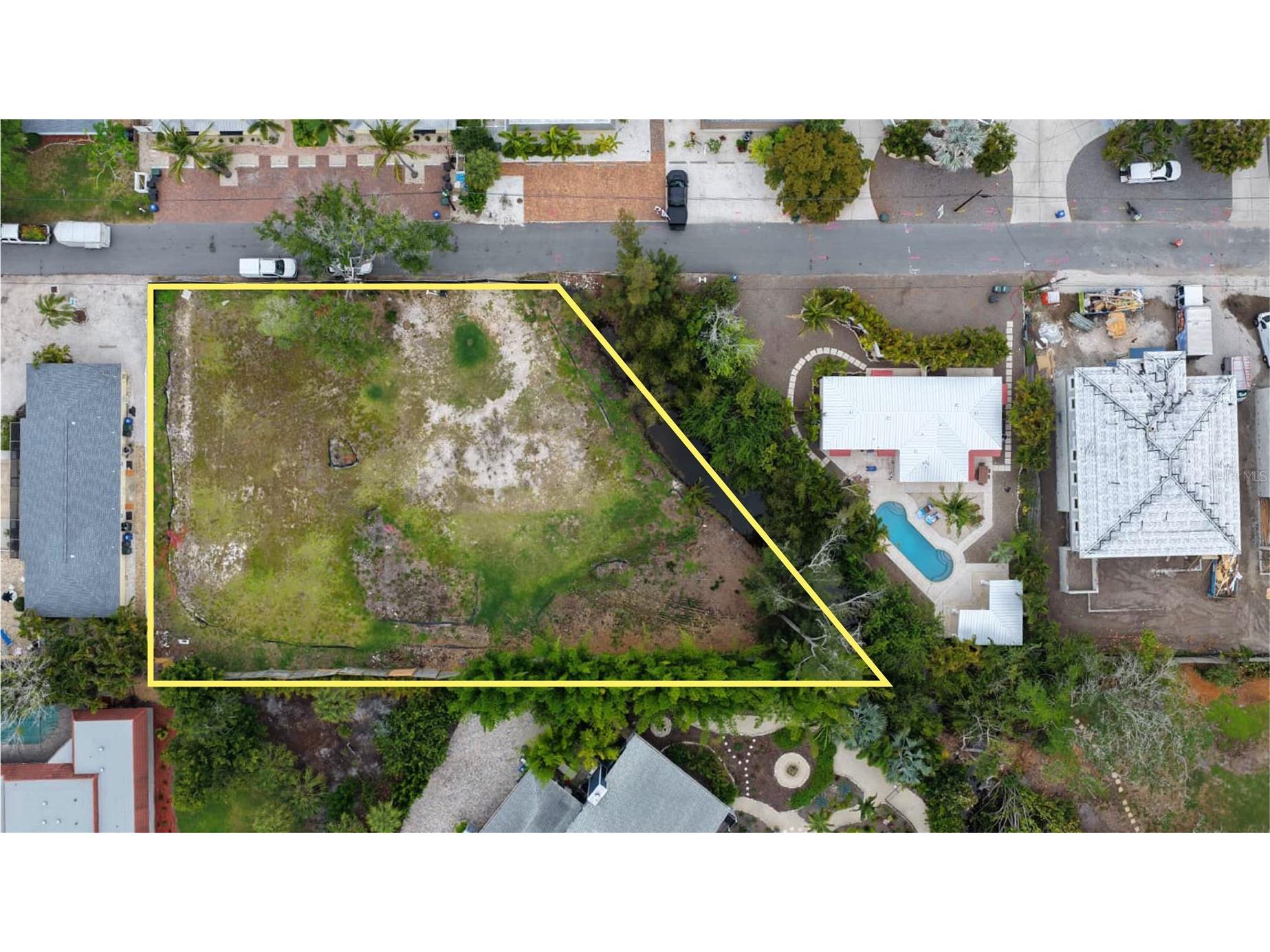 1122 Crescent Street Sarasota FL 34242 A4694114 image2