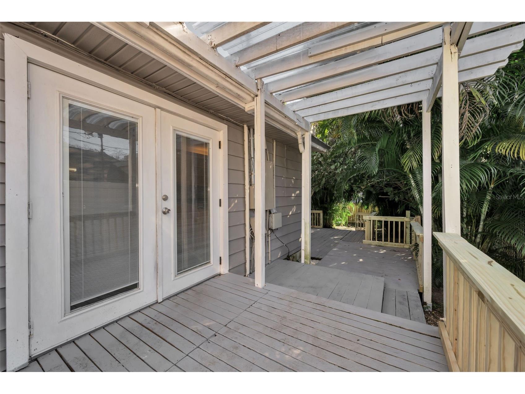 1122 E Oakwood Street Tarpon Springs FL 34689 - LAKE TARPON TB8465999 image21