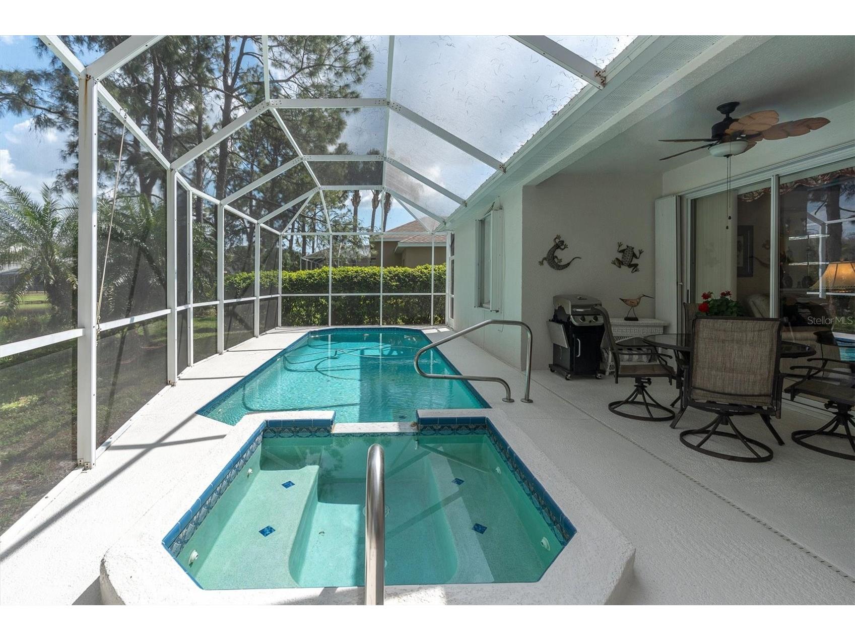 1122 Maravista Drive Trinity FL 34655 W7883733 image2