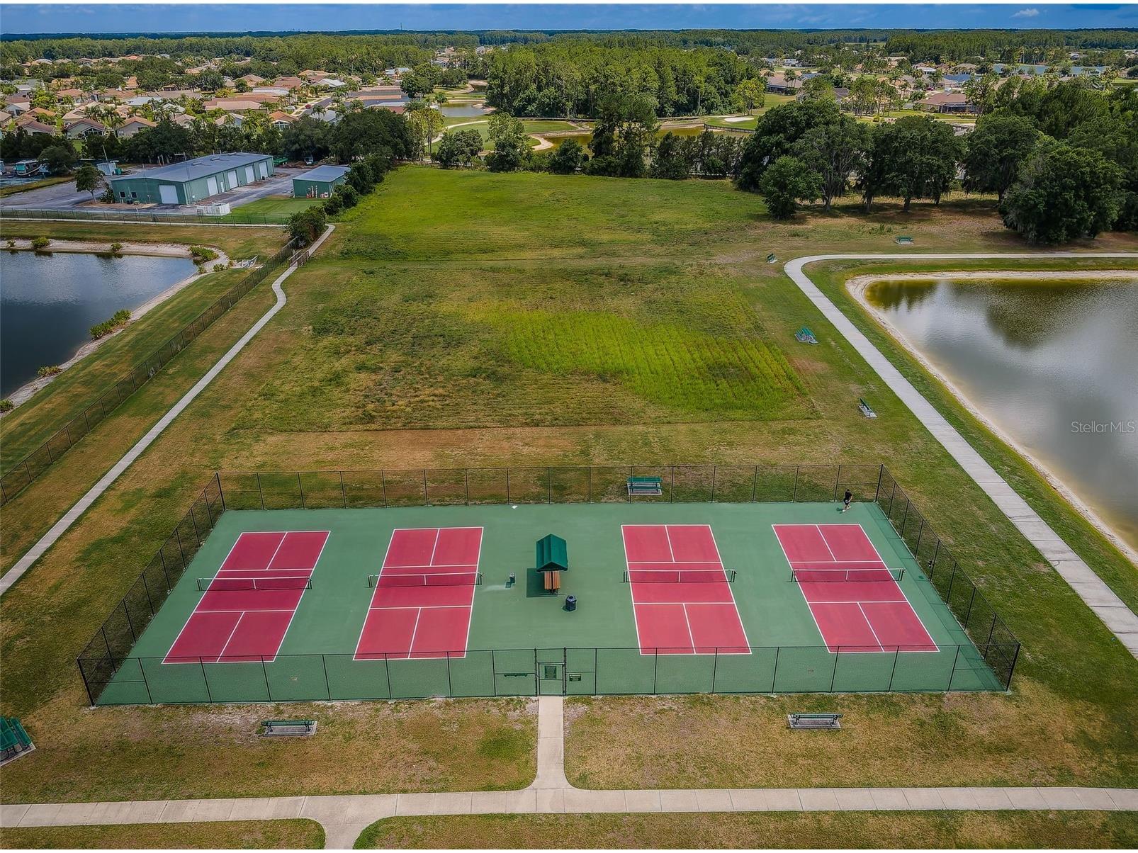 1122 Maravista Drive Trinity FL 34655 W7883733 image49