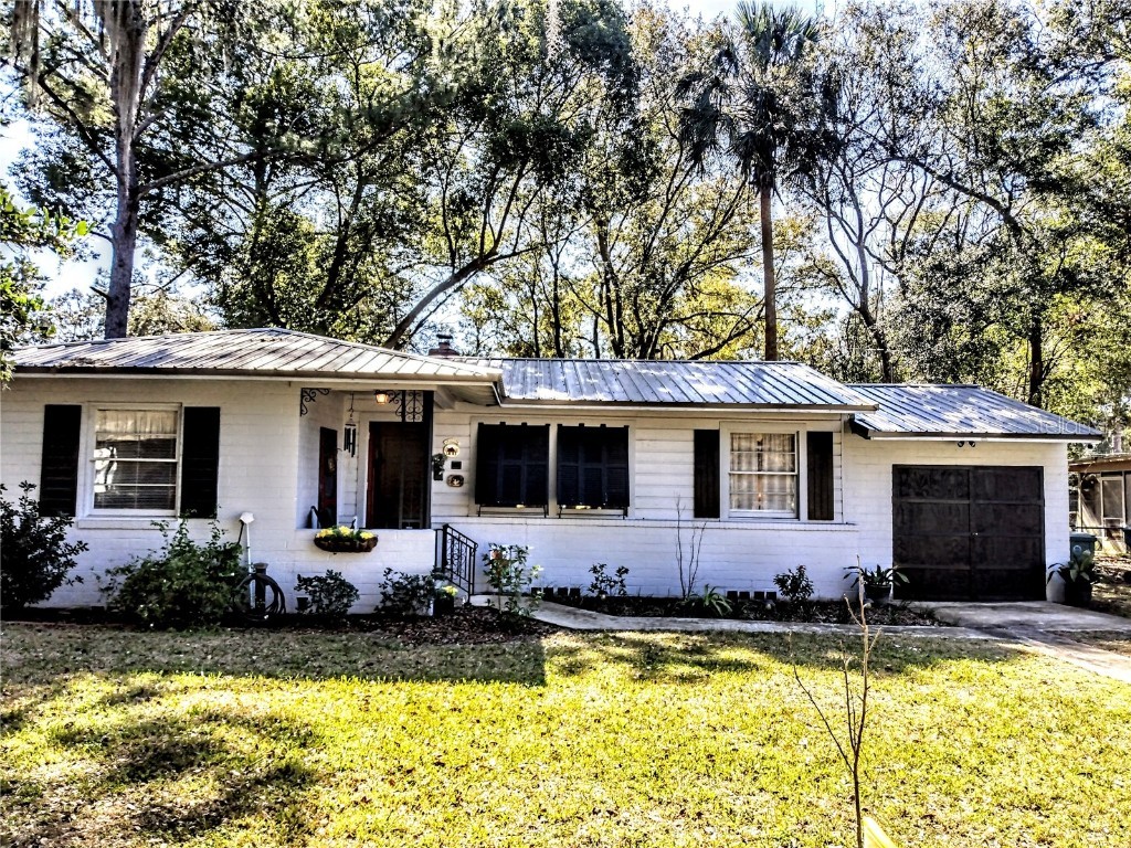 1122 Ne 9th St Ocala FL 34470 V4940585 image1