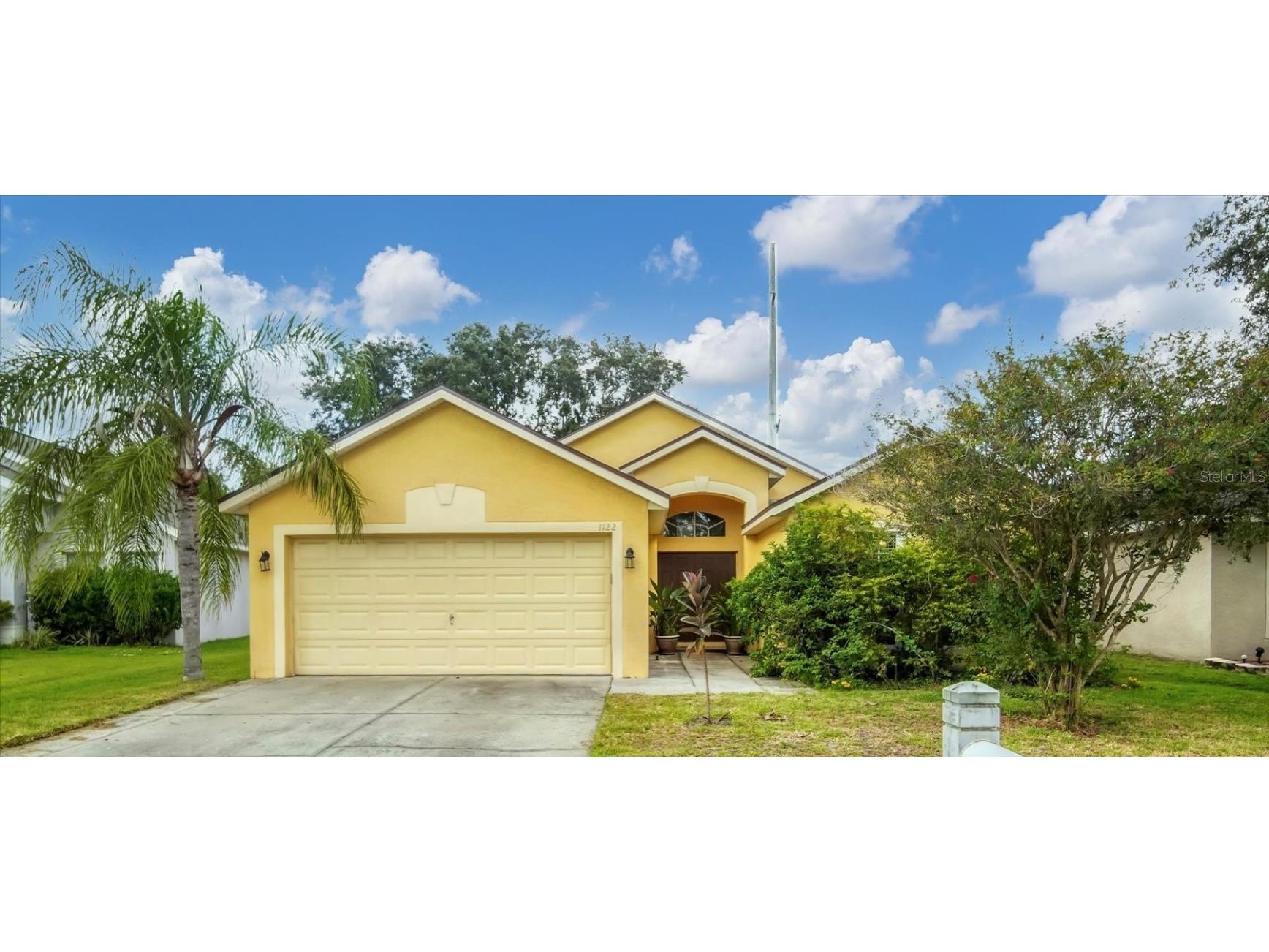 1122 Vinetree Drive Brandon FL 33510 - LAKE MANGO TB8307735 image1