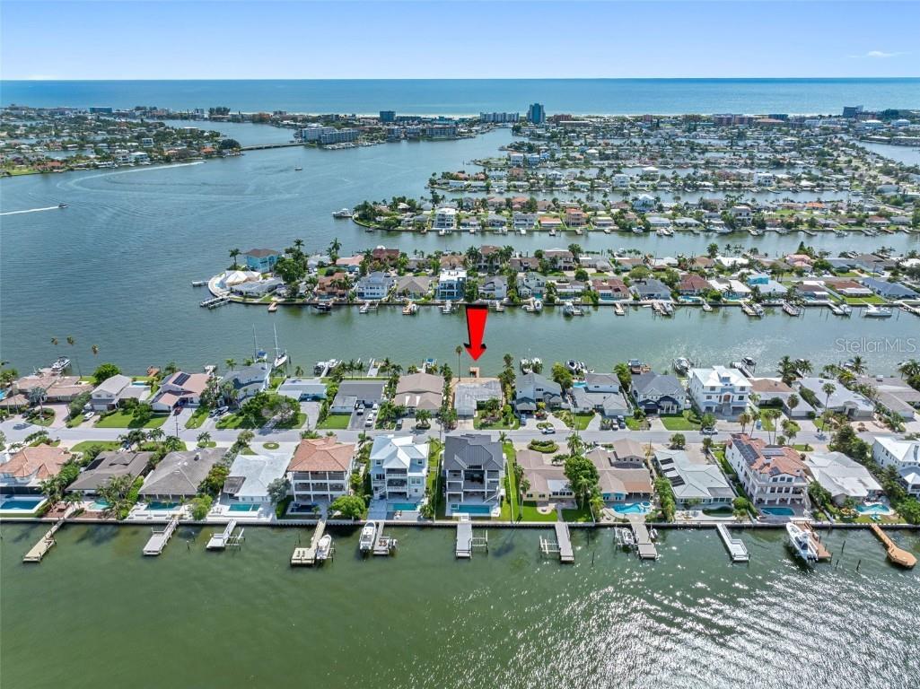 11220 9th Street E Treasure Island FL 33706 - BOCA CIEGA BAY U8254378 image1