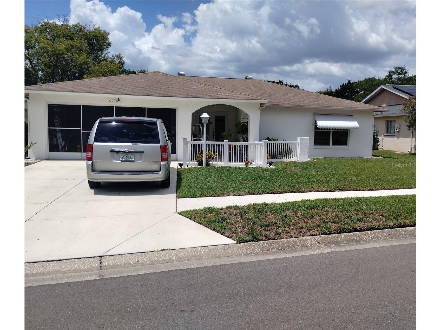 11220 Elderberry Drive Port Richey FL 34668 W7886128 image1