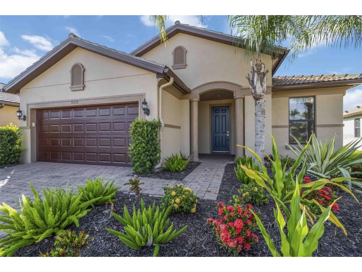11221 Sandhill Preserve Drive Sarasota FL 34238 A4657193 image1