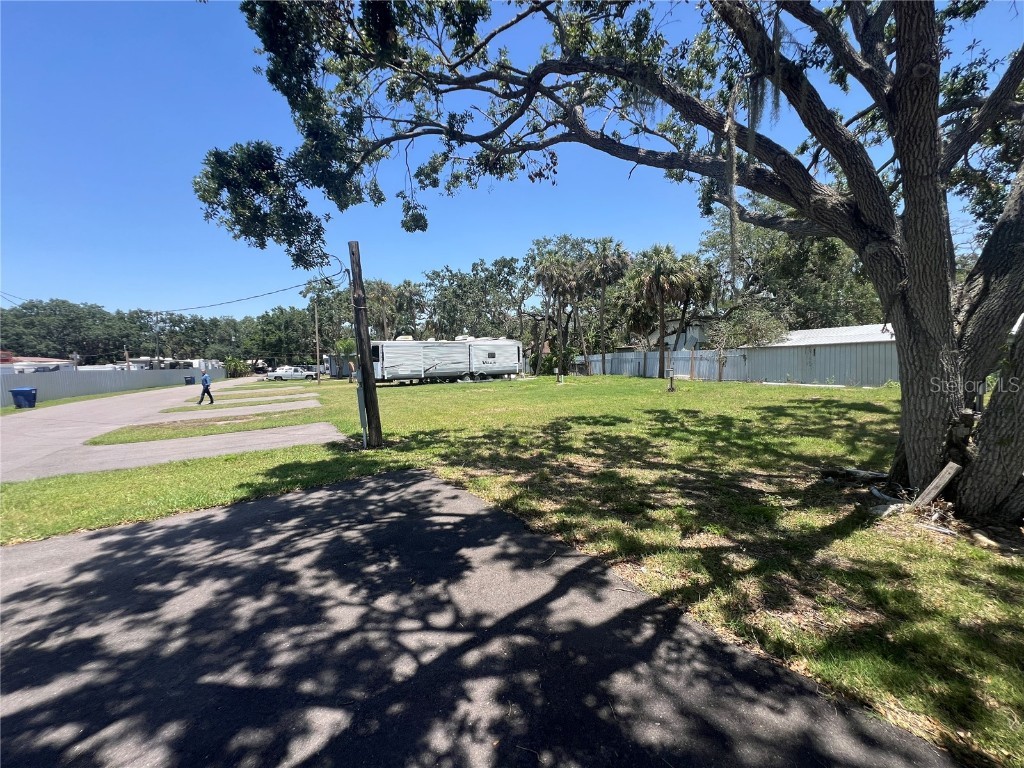 11224 Restwood Drive Gibsonton FL 33534 TB8406109 image11