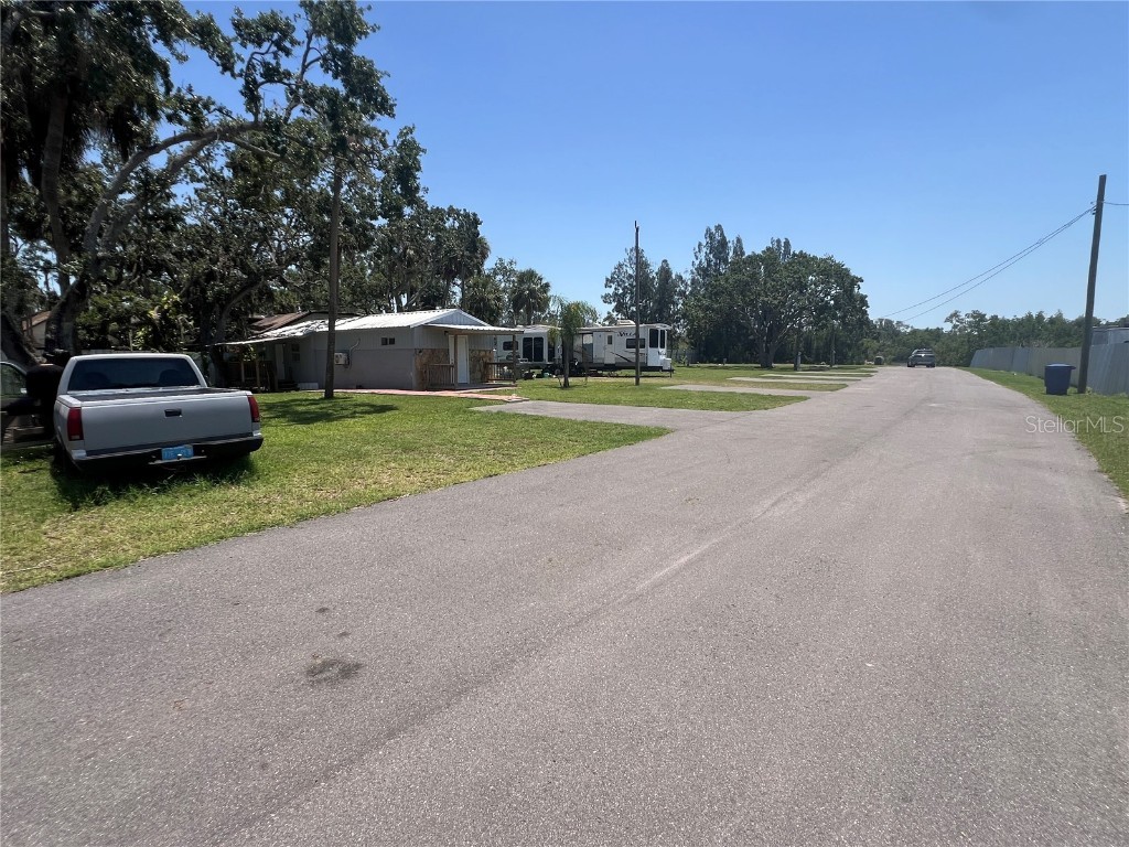 11224 Restwood Drive Gibsonton FL 33534 TB8406109 image16