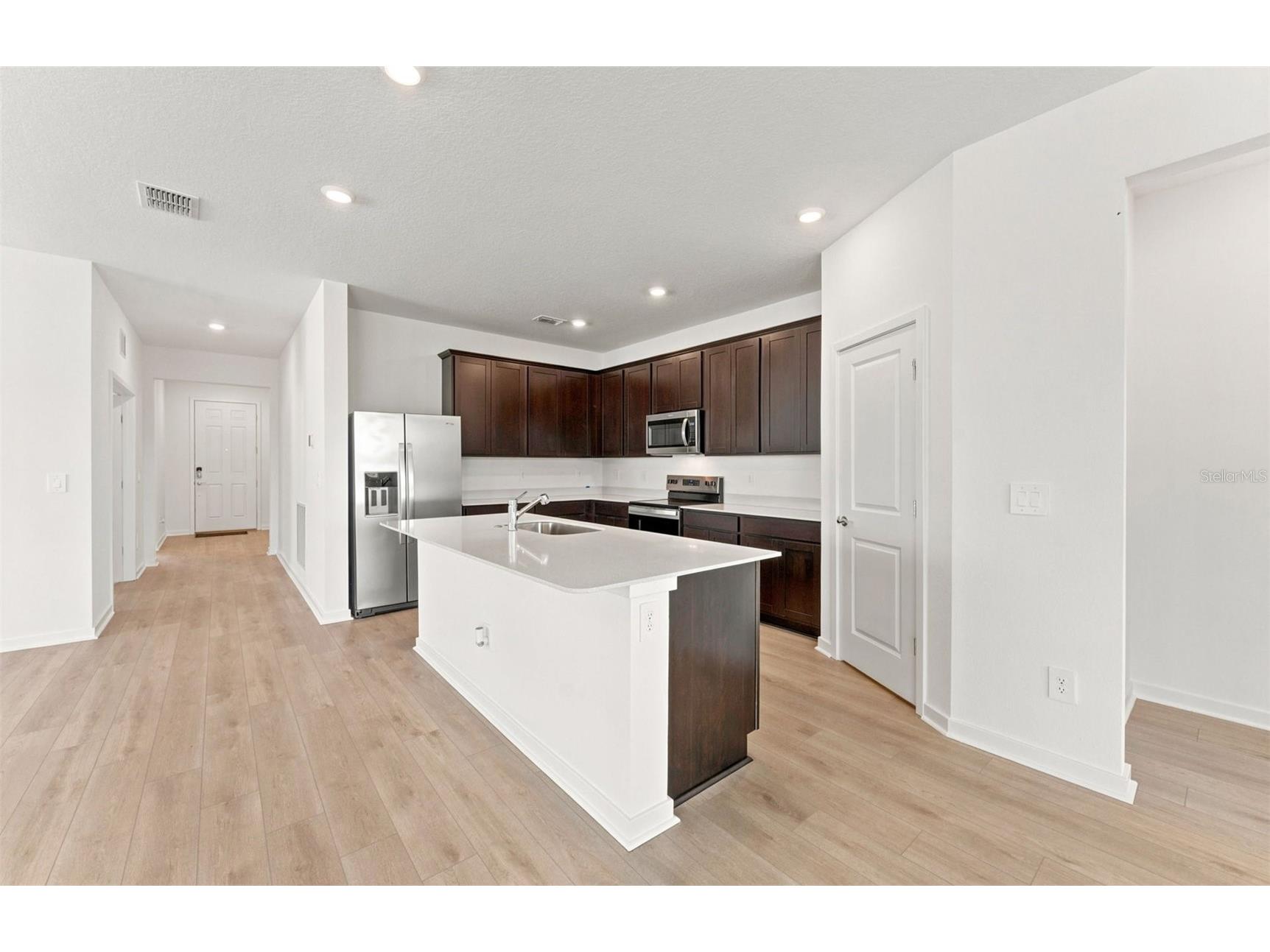 11224 Sycamore Glen Loop Thonotosassa FL 33592 TB8518251 image2