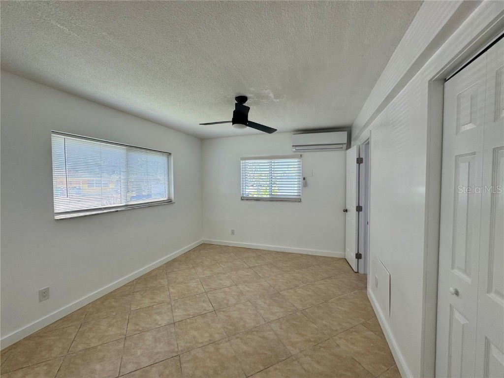 11225 1st Street E Treasure Island FL 33706 TB8380609 image12