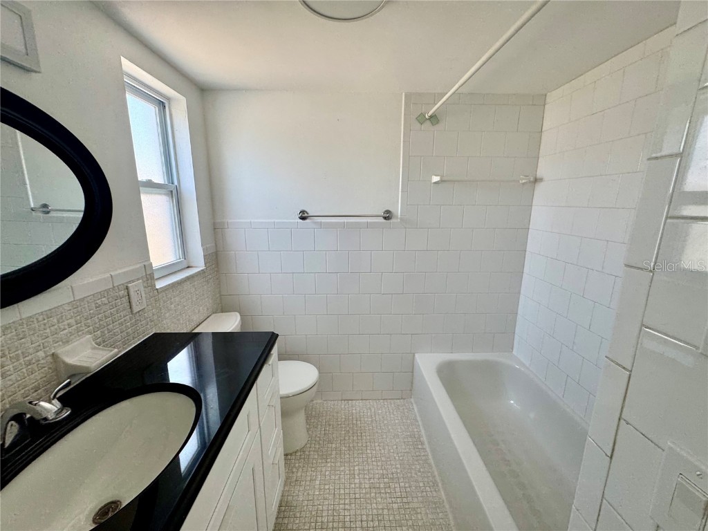 11225 1st Street E Treasure Island FL 33706 TB8380609 image14