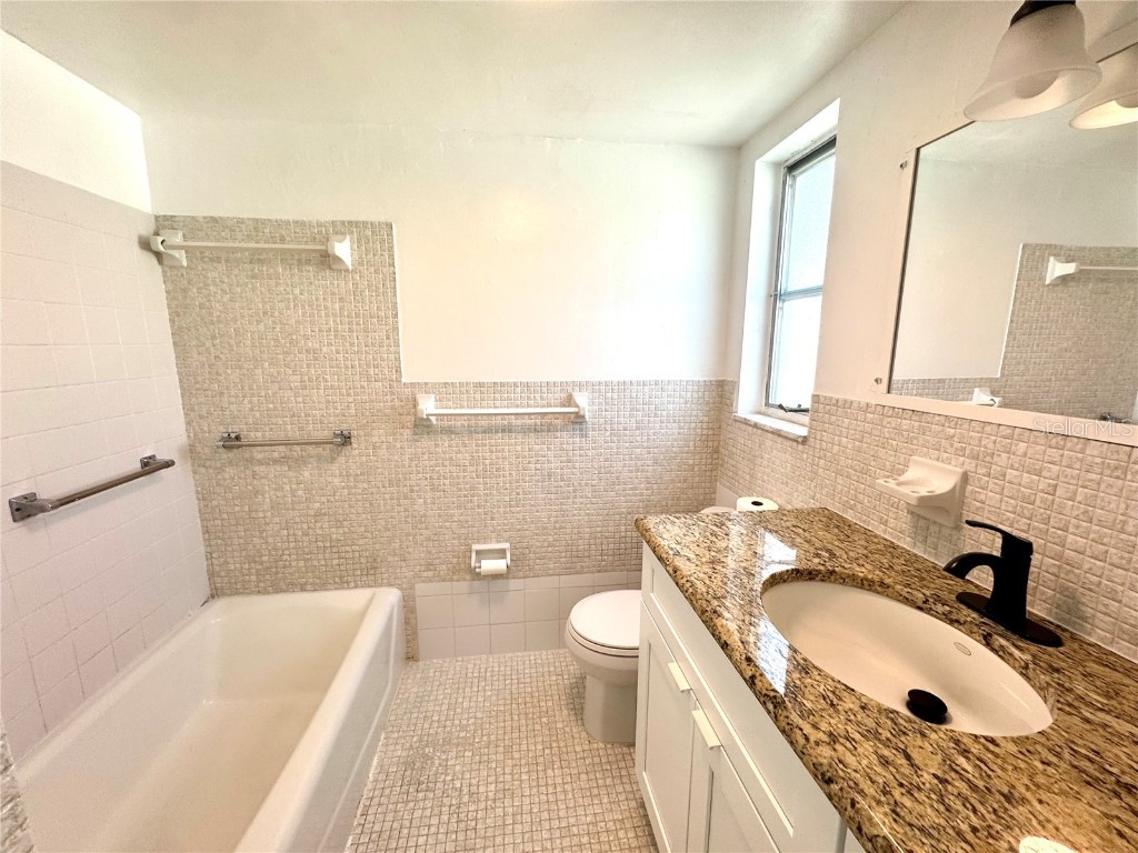 11225 1st Street E Treasure Island FL 33706 TB8380609 image31