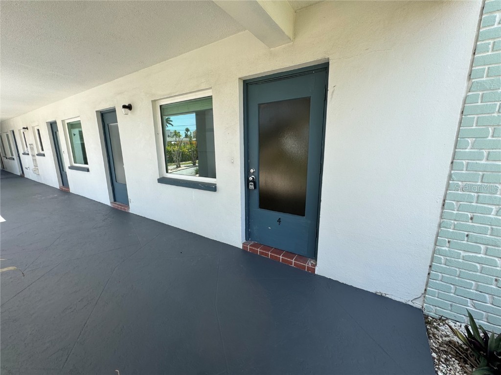 11225 1st Street E Treasure Island FL 33706 TB8380609 image33