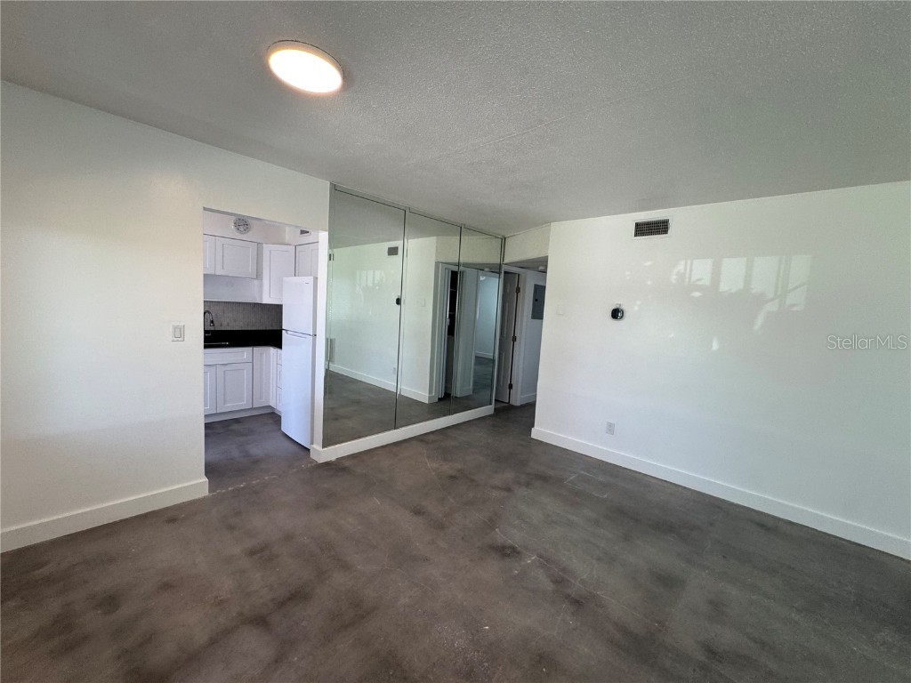 11225 1st Street E Treasure Island FL 33706 TB8380609 image42