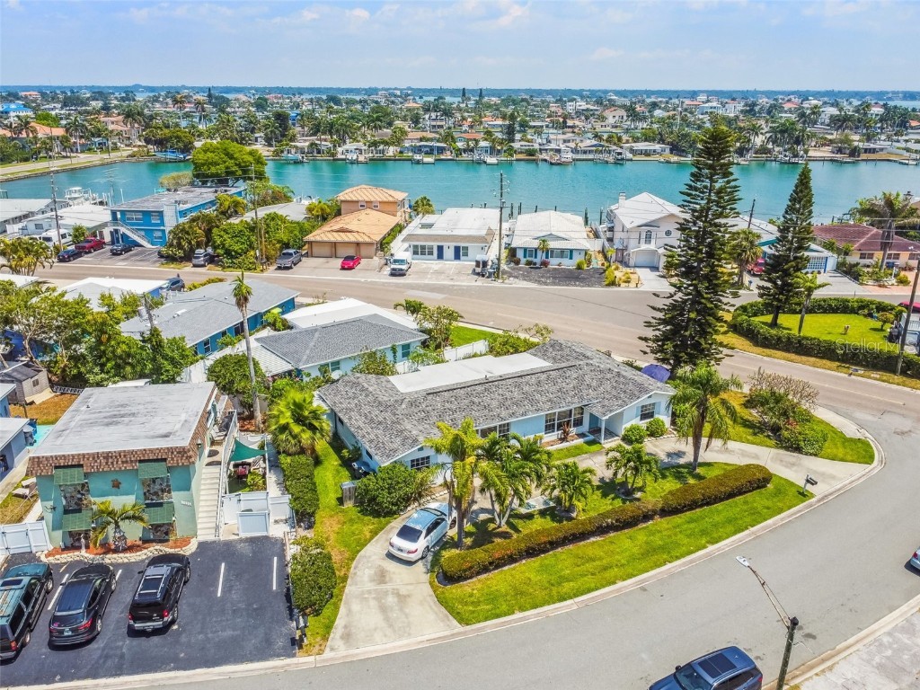 11225 2nd Street E #A Treasure Island FL 33706 TB8451370 image25