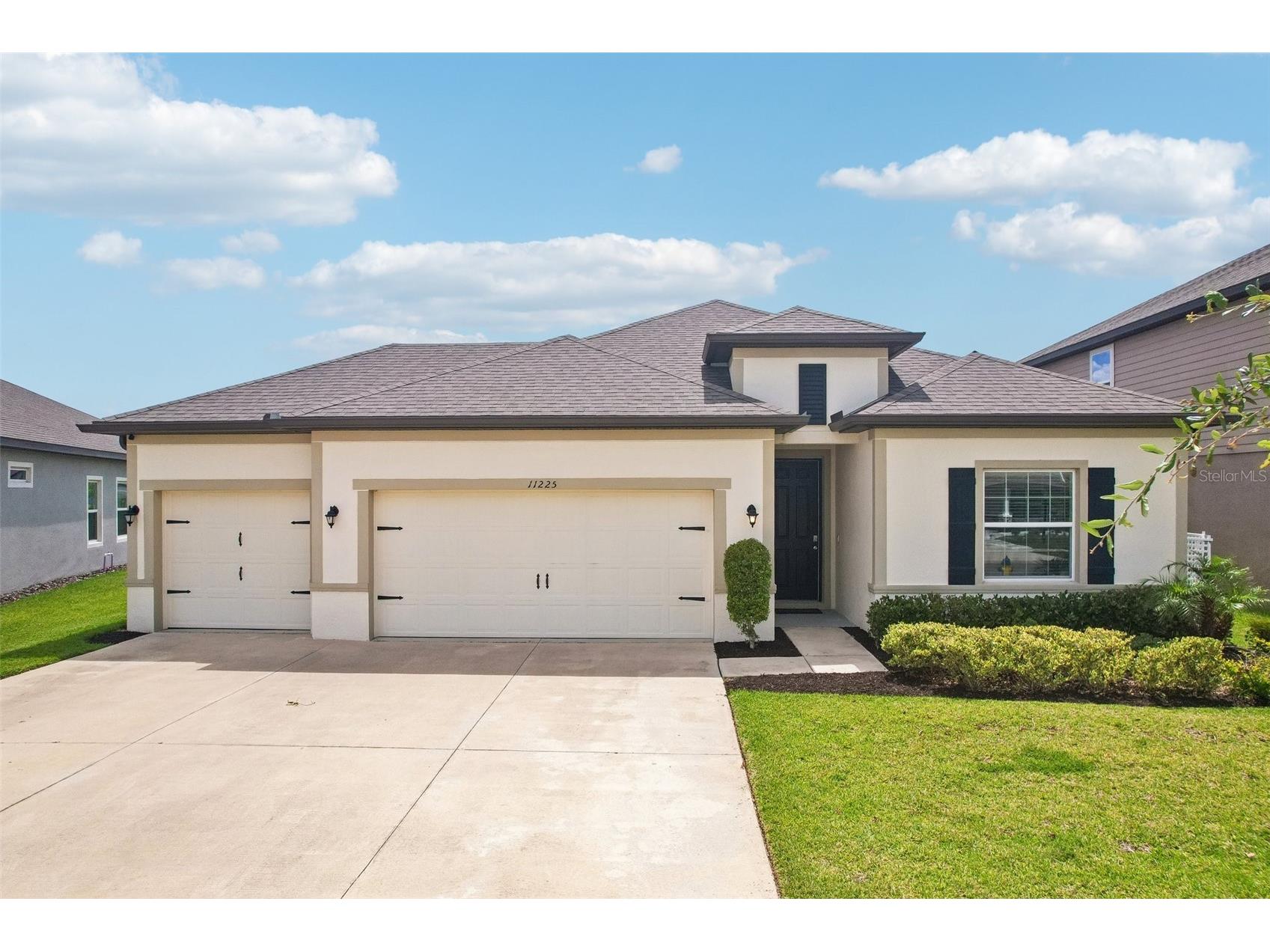 11225 June Briar Loop San Antonio FL 33576 TB8508297 image1