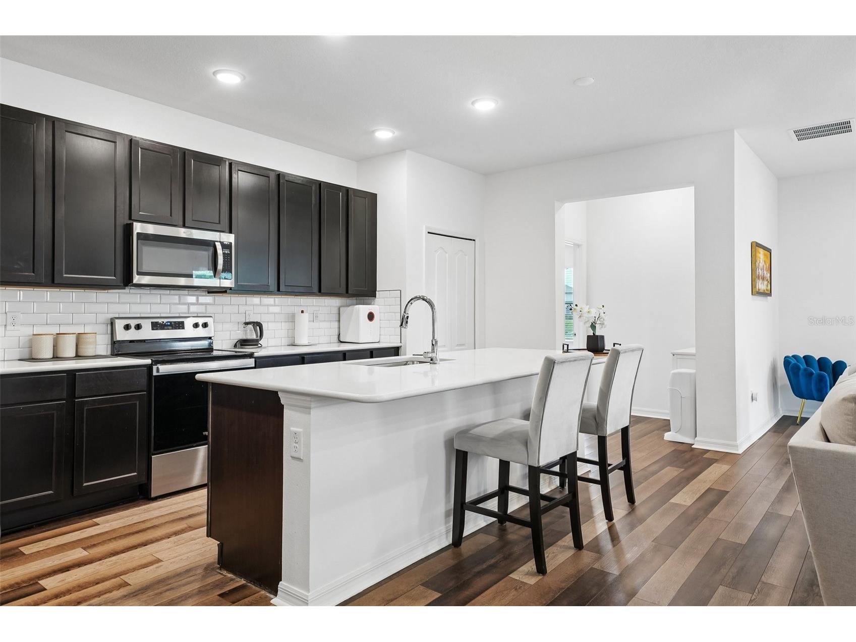 11225 June Briar Loop San Antonio FL 33576 TB8508297 image6