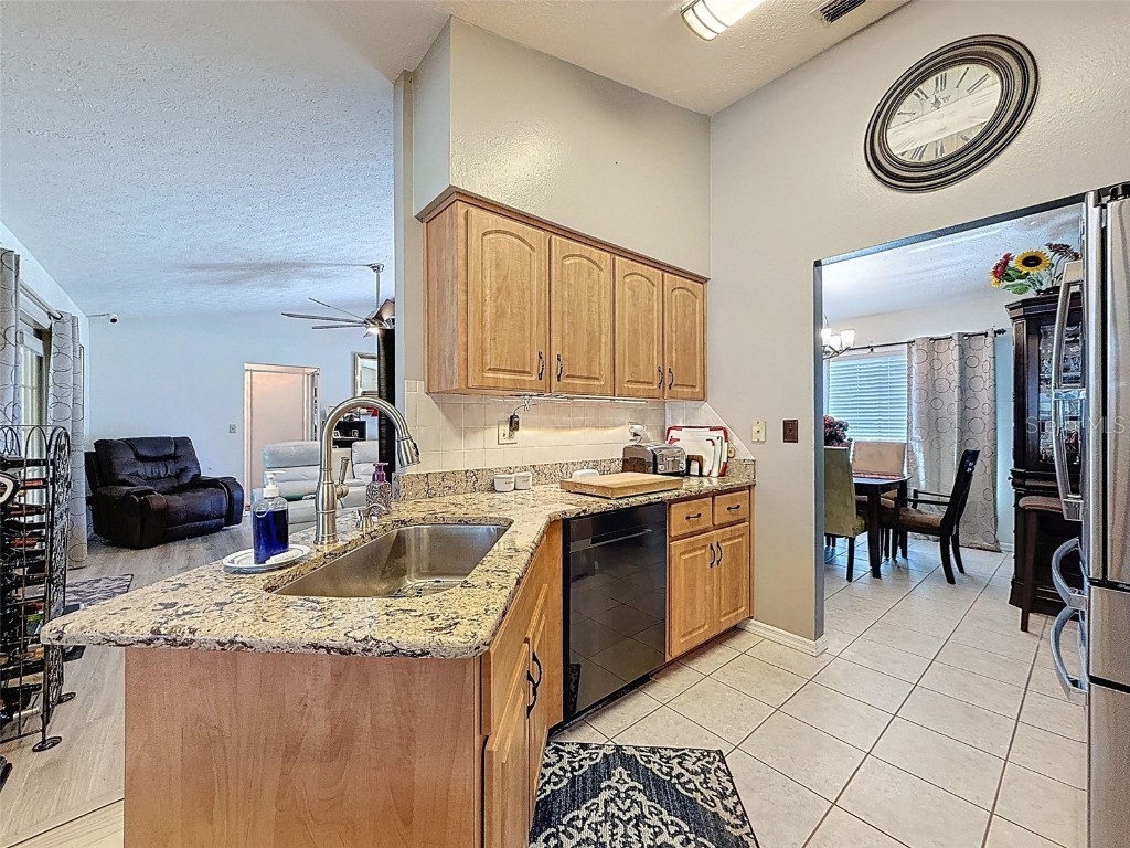 11225 Roman Street Spring Hill FL 34609 W7879899 image14