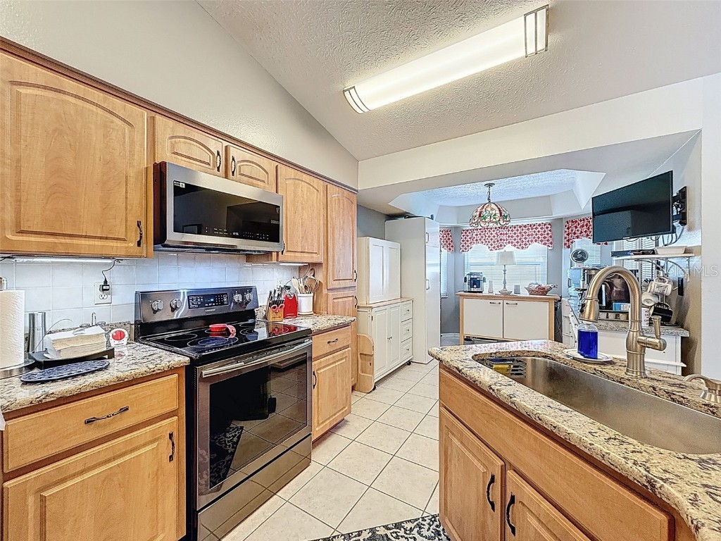 11225 Roman Street Spring Hill FL 34609 W7879899 image16