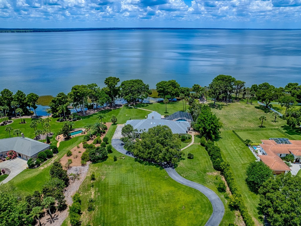 11226 Lane Park Road Tavares FL 32778 - LAKE HARRIS G5097024 image1