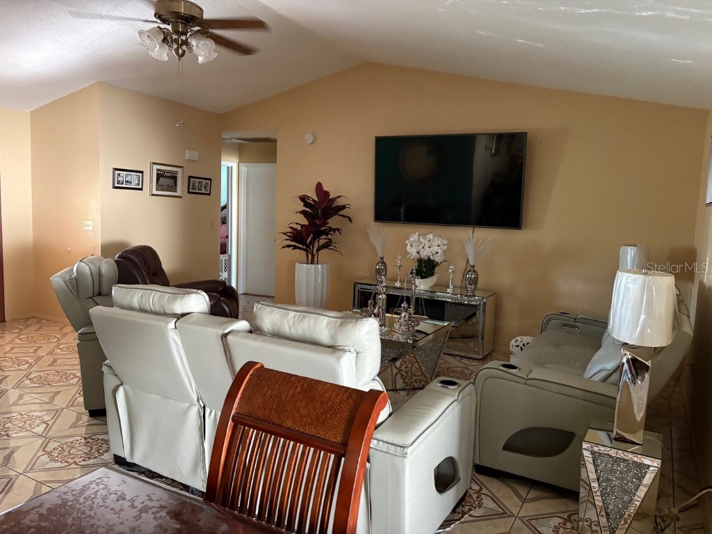 11228 Fiddlewood Drive Riverview FL 33579 TB8439433 image5