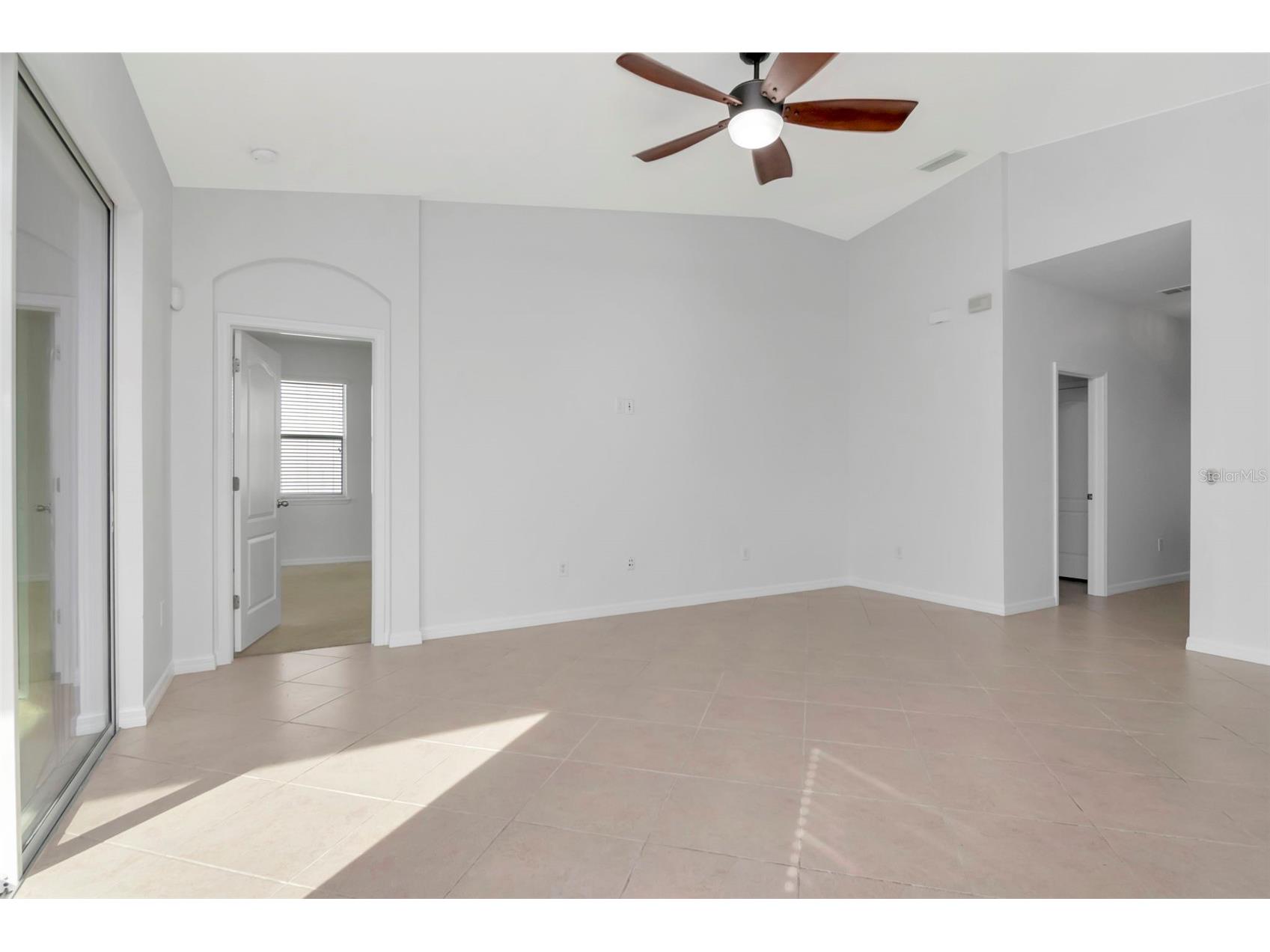 11229 Spring Point Circle Riverview FL 33579 - LAKE LUCIA TB8417688 image10