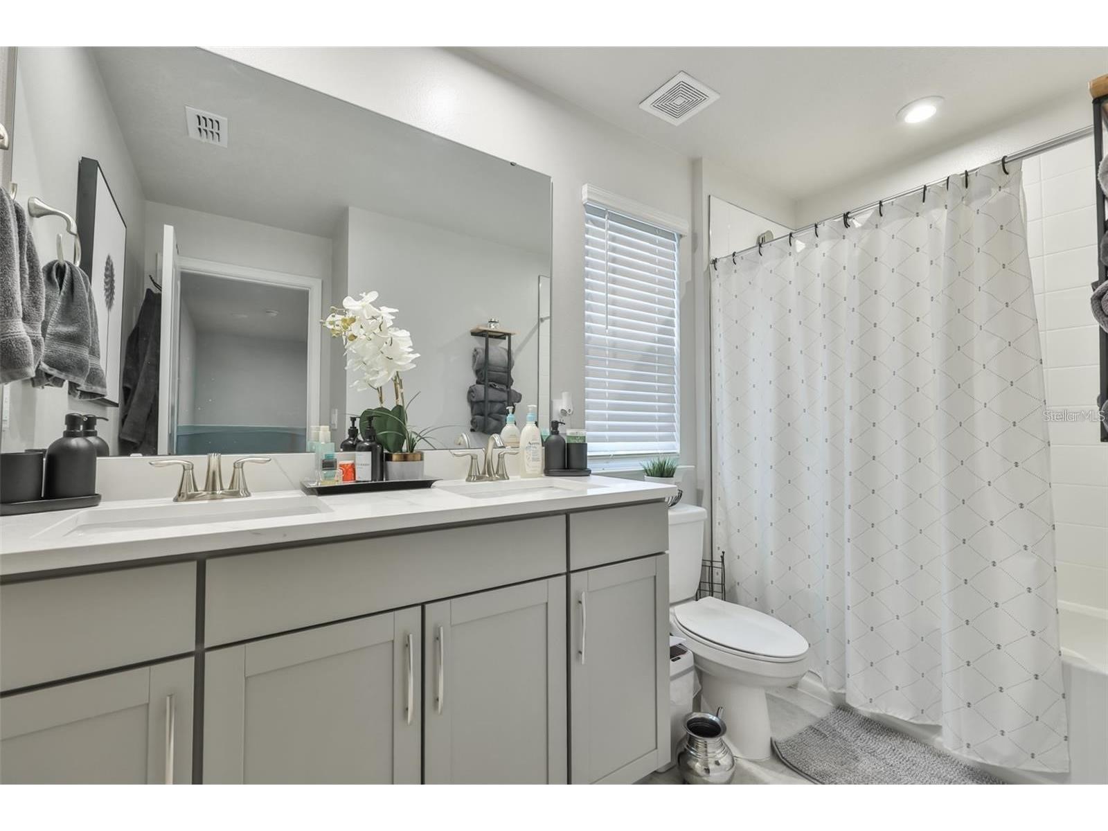 1123 Creek Valley Court Brandon FL 33511 TB8525967 image25