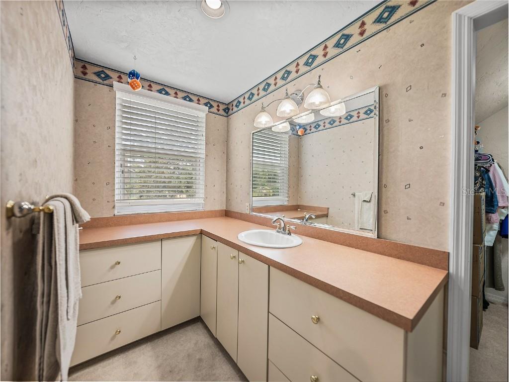 1123 Cypress Point W Winter Haven FL 33884 - LAKE ELOISE P4934938 image67