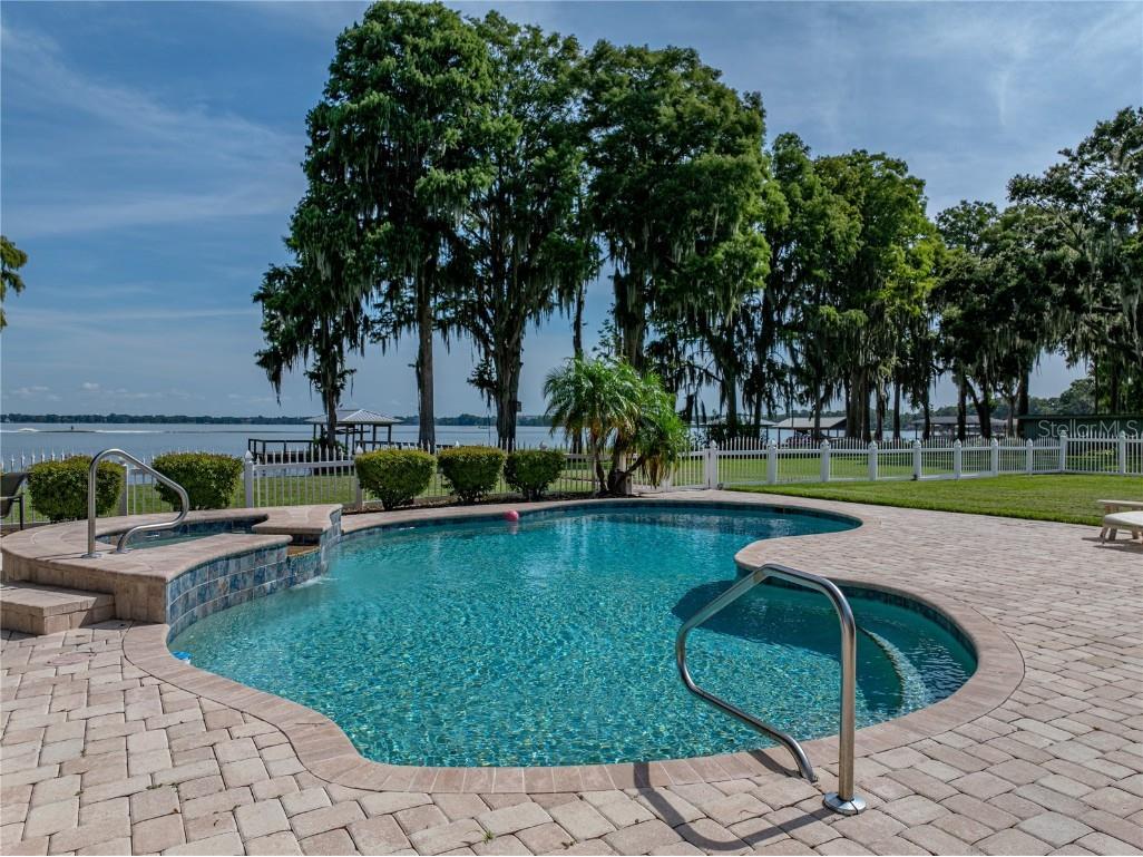 1123 Cypress Point W Winter Haven FL 33884 - LAKE ELOISE P4934938 image75