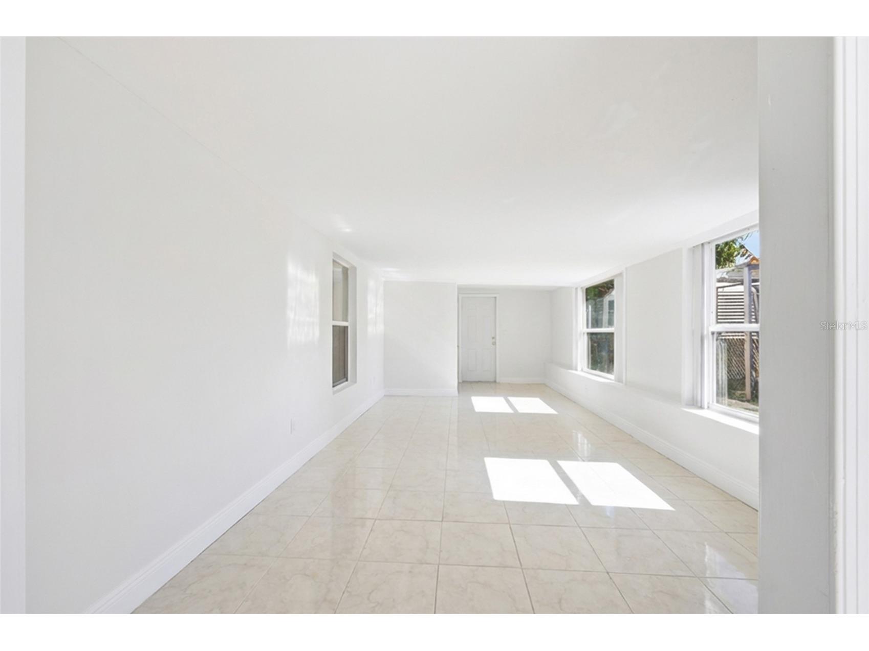 1123 Epson Oaks Way Orlando FL 32837 TB8470758 image38