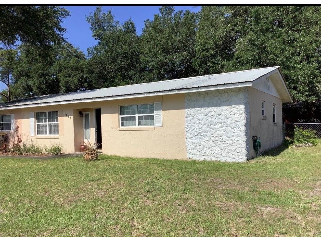 1123 Forest Road Sebring FL 33872 J1002007 image1