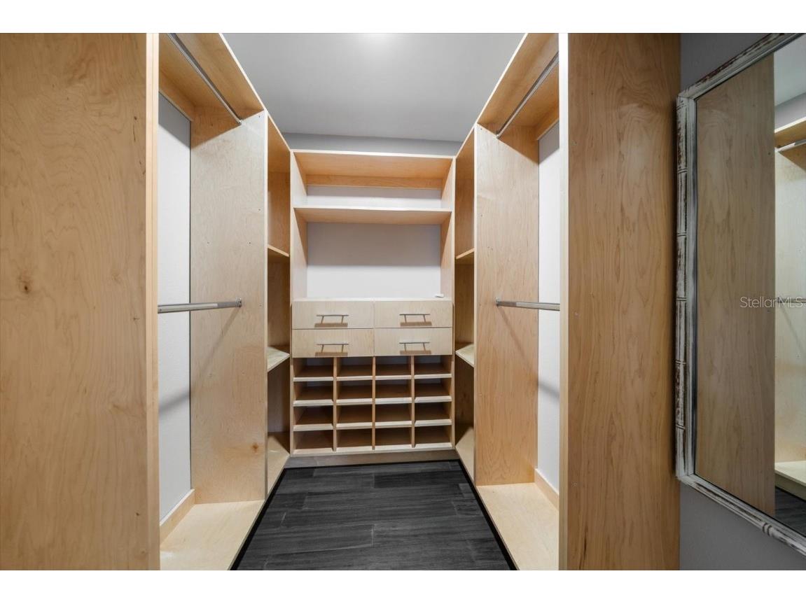 1123 Shipwatch Circle Tampa FL 33602 TB8444172 image32